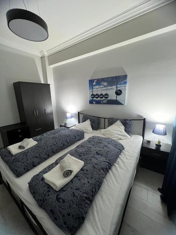 Serres City Center Modern Apartment Eksteriør bilde
